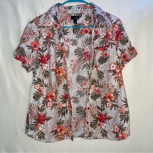 Erika Women’s Hawaiian Style Button Down Short Sleeve Shirt - Large